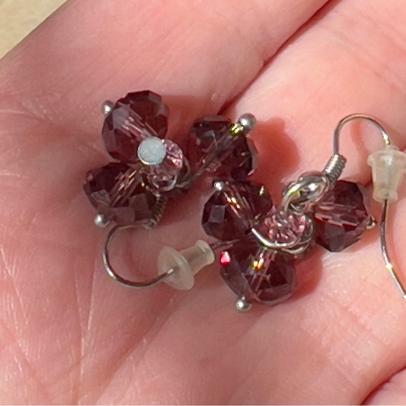 NEXKLACE AND EARRING SET purple and gold handmade glass and resin flowers - Picture 10 of 11